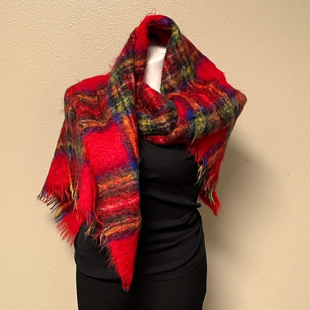 Authentic Tartan Plaid Wrap (Made in Scotland!)